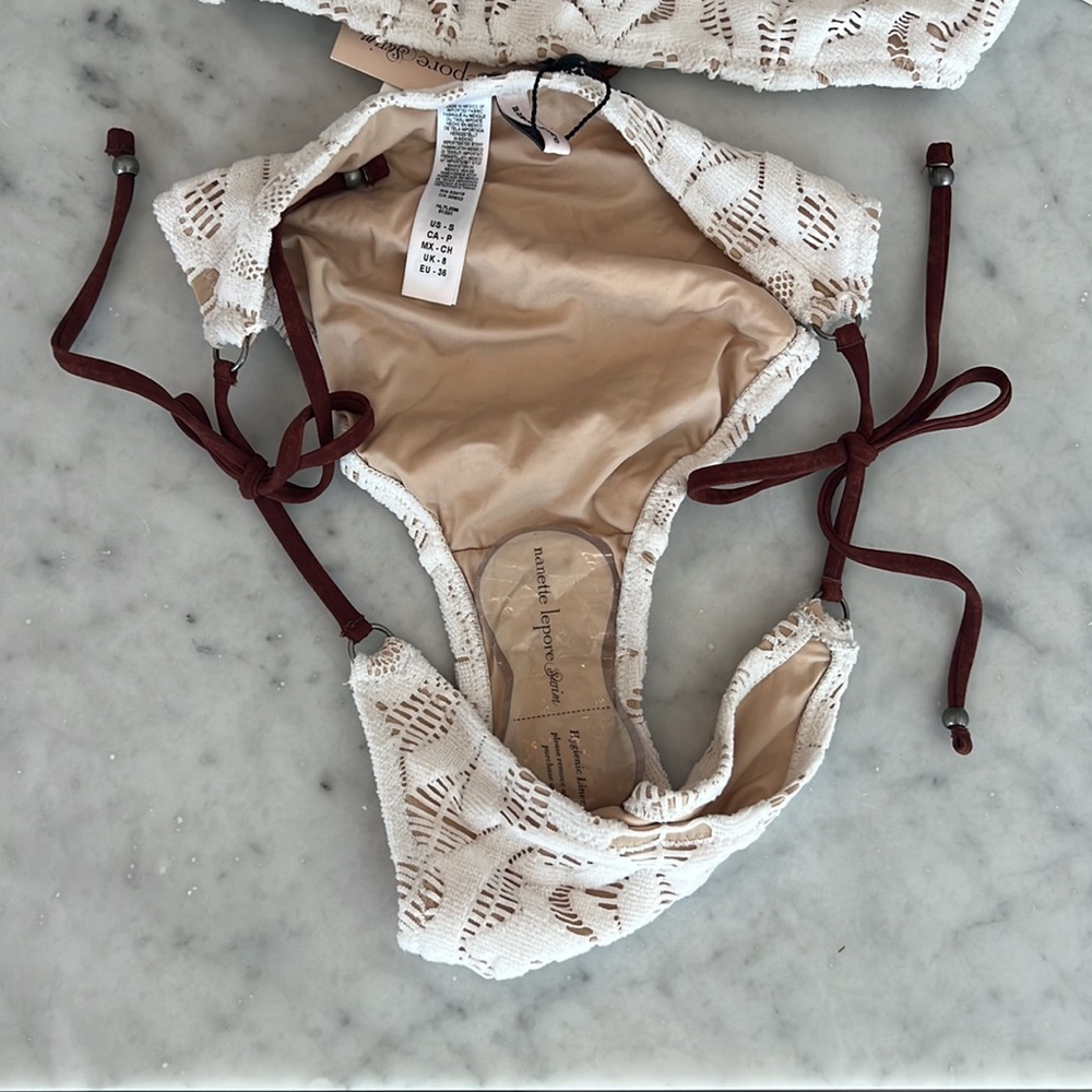 Nanette Lepore Coachella Valley crochet bikini top XS and bottom size small - Picture 4 of 8